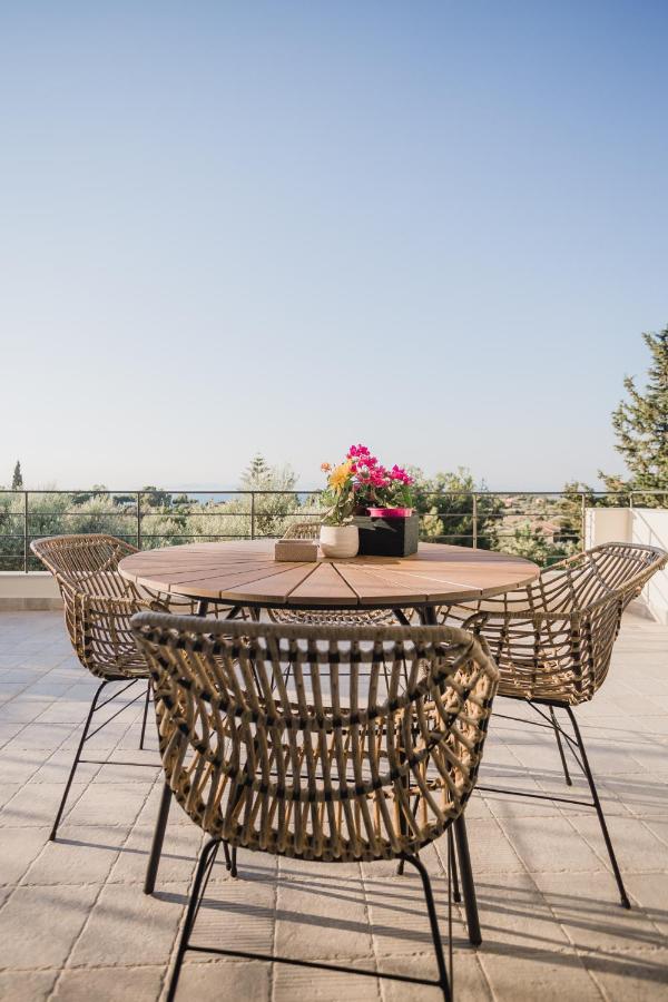 Locanda Villas Frinion ภายนอก รูปภาพ